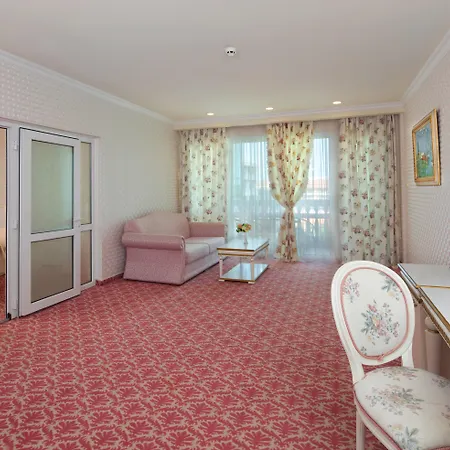 Miramar Palace Apartman *