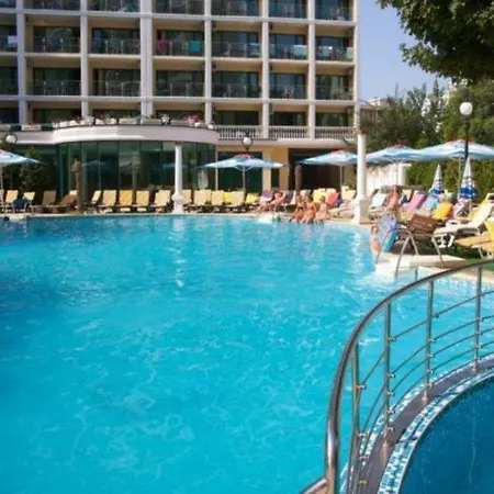 Miramar Palace Napospart